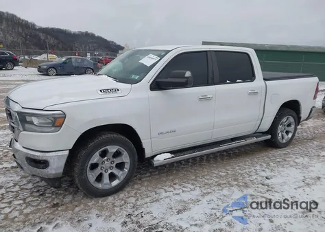 2019 Ram 1500 Big Horn/Lone Star 4X4 5'7 Box z USA, uszkodzony, nr VIN 1C6SRFFT6KN739826